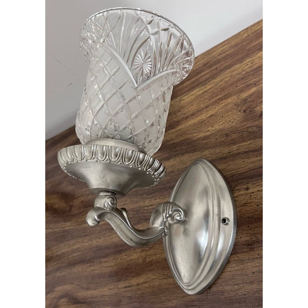 Modern Heavy Crystal Glass & Nickel Light Fixture Wall Sconce UNTESTED